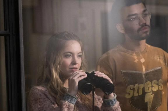 The Voyeurs: il finale scioccante del thriller erotico di Amazon e le domande senza risposta