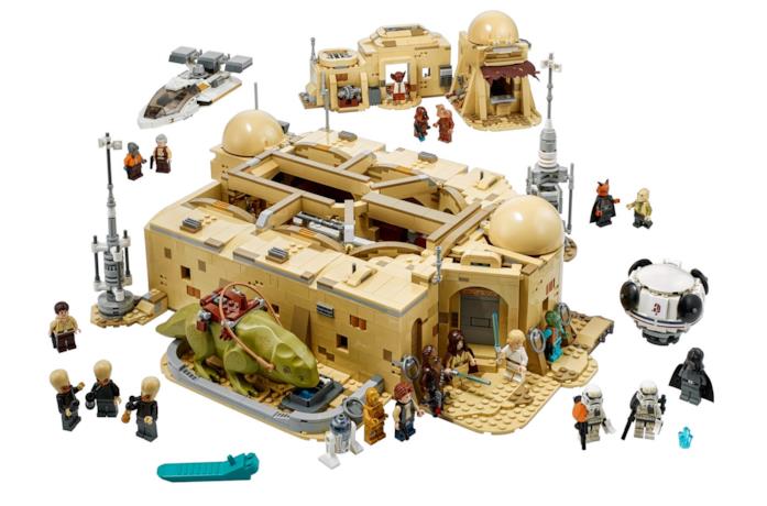 Un'immagine della Taverna Mos Eisley in chiave LEGO