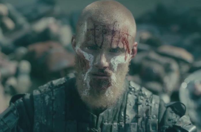 Alexander Ludwig nei panni di Bjorn in Vikings