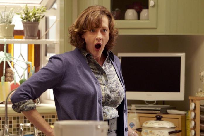 Joan Cusack potrebbe interpretare Julia Child in una serie TV Joan Cusack in una scena della serie TV Shameless