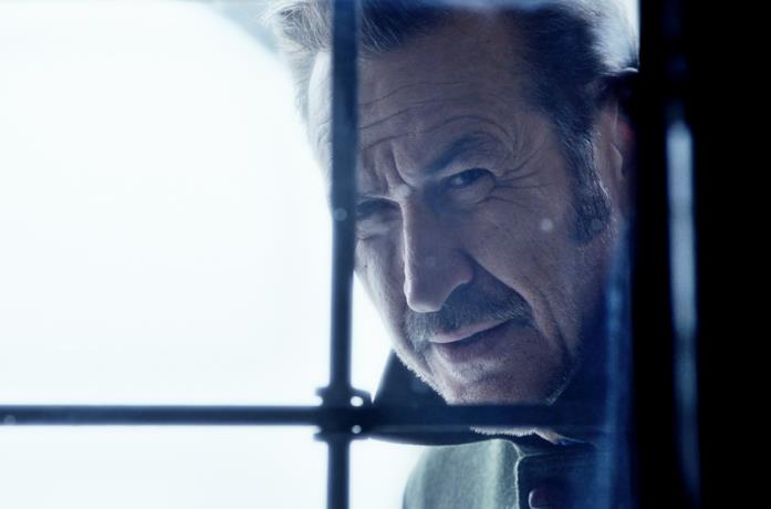 Rocco Schiavone alla finestra