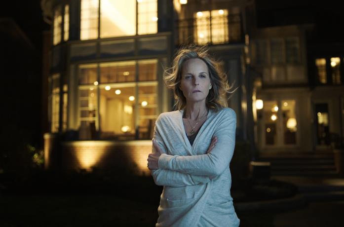 I See You, il trailer dello strano thriller psicologico con Helen Hunt Helen Hunt in una scena del film I See You