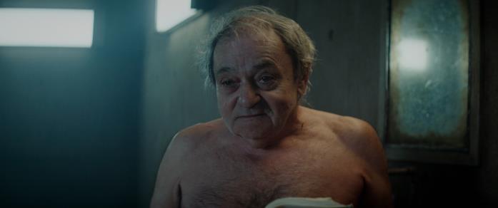 Il buco, il trailer del film spagnolo che ha stregato Toronto e Sitges Zorion Eguileor in una scena del film Il buco