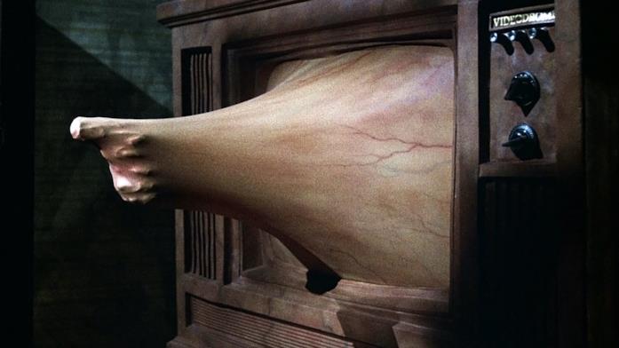 La fusione tra carne e tecnologia di Videodrome La trasformazione del televisore di Videodrome