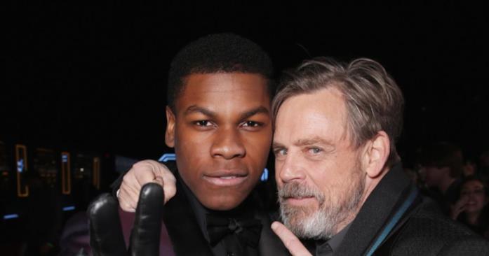 Primo piano di Mark Hamill e John Boyega in uno scatto di Todd Williamson
