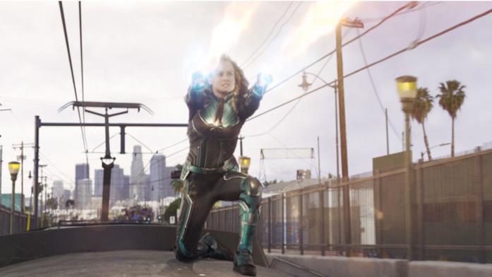 Brie Larson è Captain Marvel in una scena del film