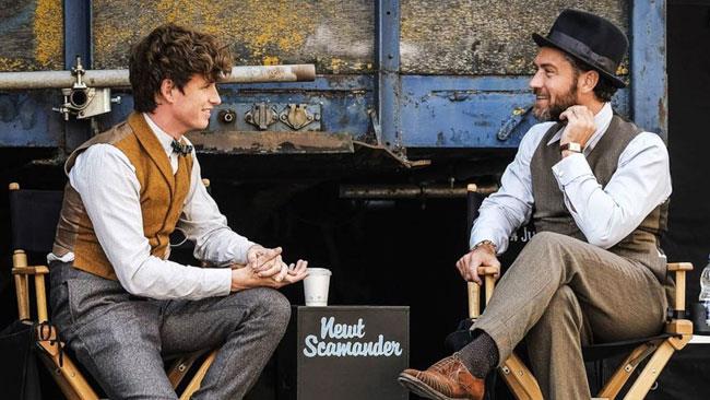 Eddie Redmayne e Jude Law sul set di Animali Fantastici 2