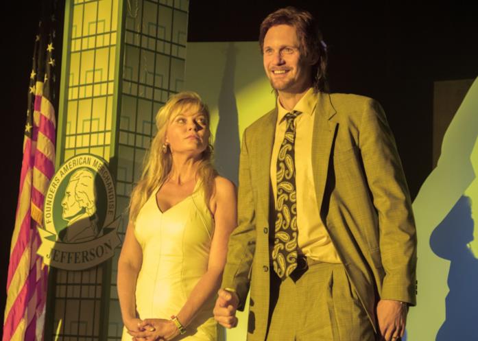 On Becoming a God arriva in Italia: trama, cast e trailer Kirsten Dunst e Alexander Skarsgård