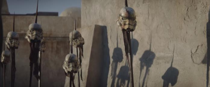 The Mandalorian, l'analisi del trailer in profondità Le picche di Stormtrooper in una scena della serie TV The Mandalorian
