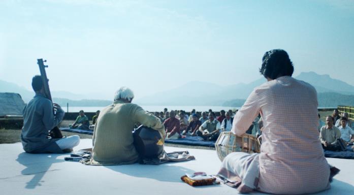 The Disciple: di cosa parla il film indiano di Netflix Una scena del film The Disciple