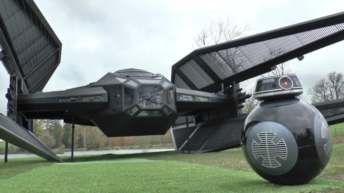 Il caccia TIE a grandezza naturale ricostruito da Colin Furze