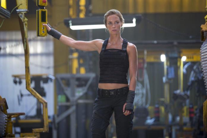 Un'immagine che ritrae Emily Blunt in una scena di Edge of Tomorrow