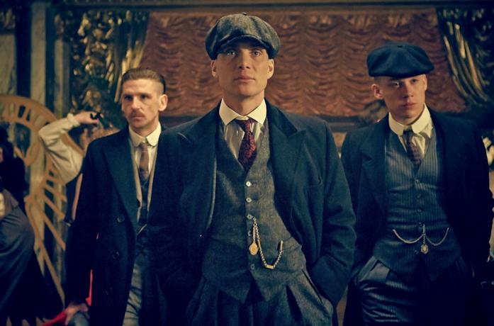 Paul Anderson, Cillian Murphy e Joe Cole in una scena di Peaky Blinders