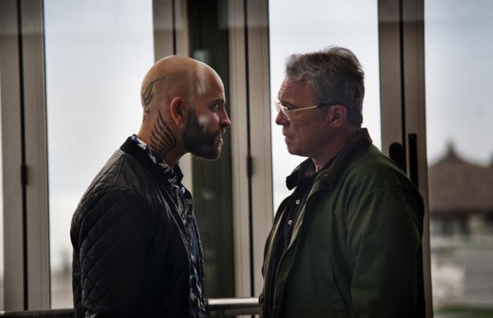 Suburra, la colonna sonora del film Favino e Dionisi in una scena del film