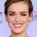 Elizabeth Henstridge