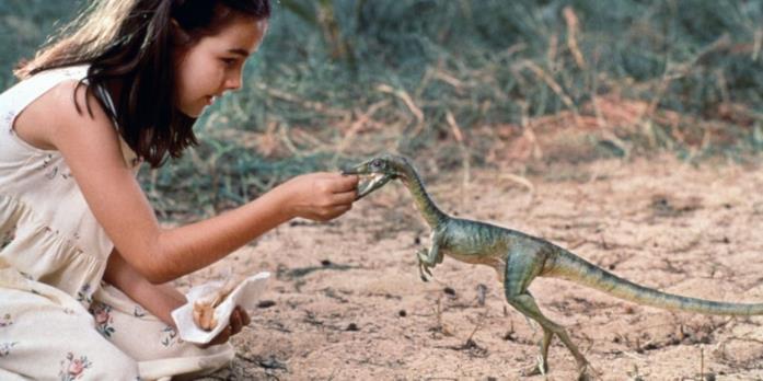 Un compy nella scena iniziale de Il mondo perduto - Jurassic Park I compy torneranno in Dominion