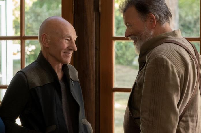 Il Capitano Jean Luc Picard con una vecchia conoscenza in Star Trek: Picard