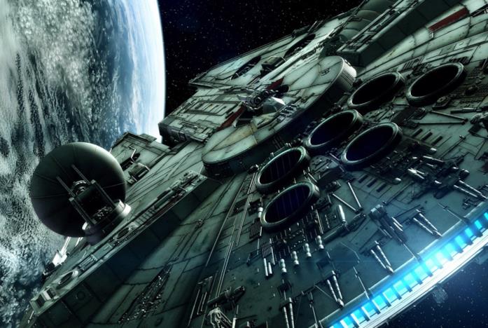 Il Millennium Falcon nello spazio, visto da dietro