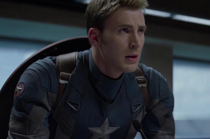 Chris Evans in una scena di Captain America - The Winter Soldier