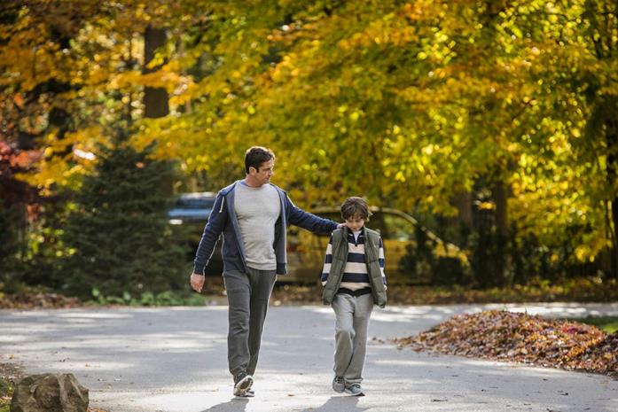 Una scena tratta da Quando un padre Gerard Butler e Maxwell Jenkins