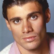 Steven Bauer