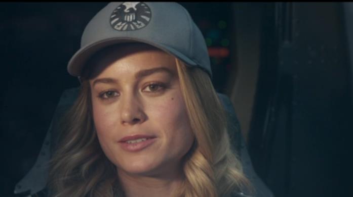 Perché Carol Danvers non invecchia? Carol Danvers con il cappellino da baseball