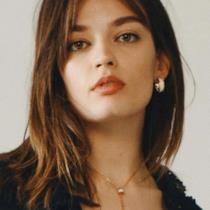 Emma Mackey