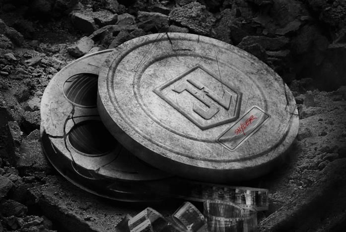 Il poster in bianco e nero della Snyder Cut di Justice League
