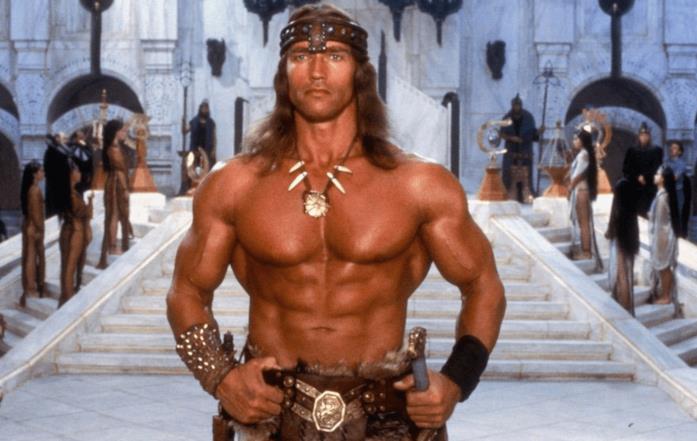 Arnold Schwarzenegger in una scena di Conan il distruttore
