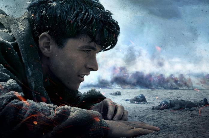 Fionn Whitehead nel film Dunkirk