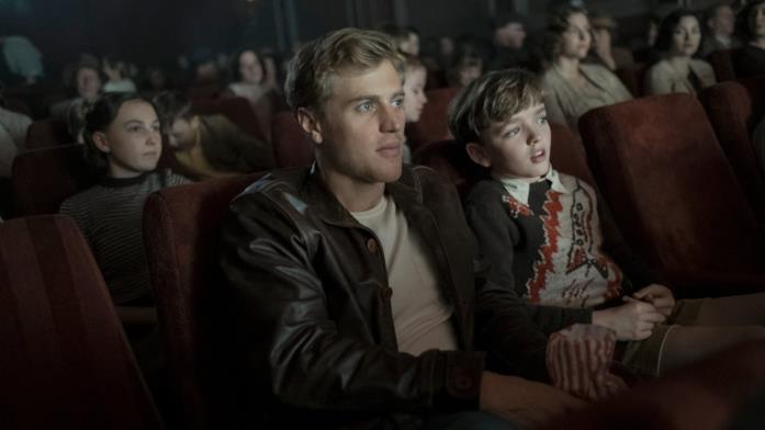 La nave sepolta La nave sepolta: Johnny Flynn e Archie Barnes
