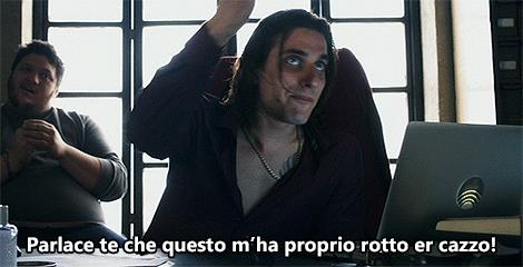 Lo chiamavano Jeeg Robot, cast e personaggi del film Luca Marinelli è lo zingaro di Lo chiamavano Jeeg Robot