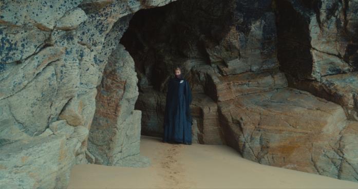 Adèle Haenel Adèle Haenel alla scogliera