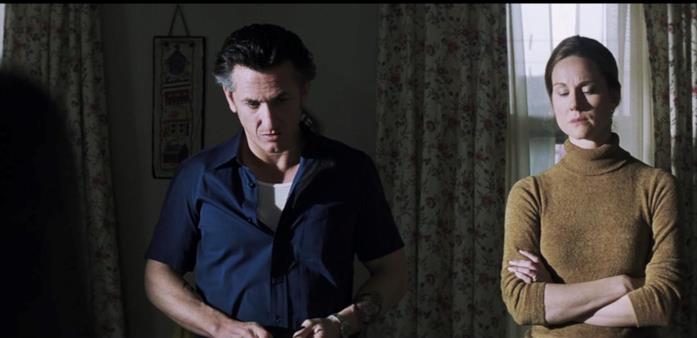 Mystic River Sean Penn in una scena di Mystic River