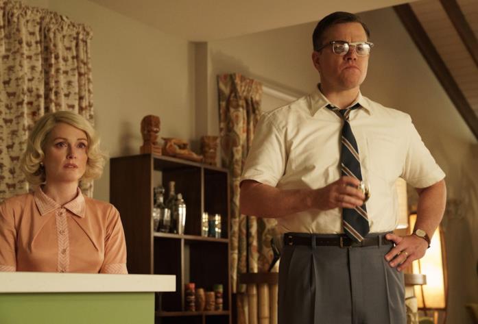 Garnder Lodge e Margaret in una scena di Suburbicon