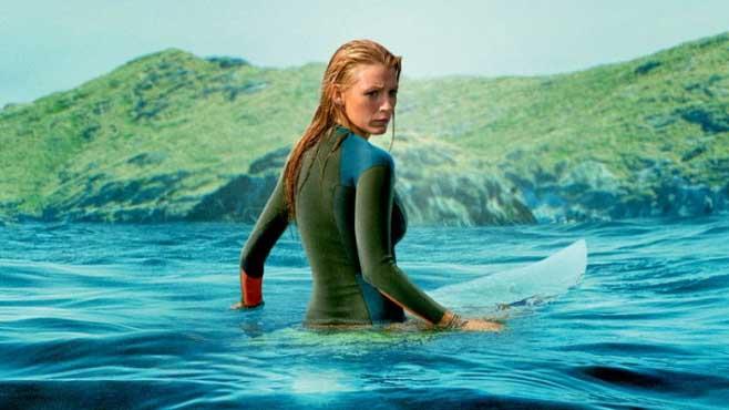 Blake Lively in Paradise Beach