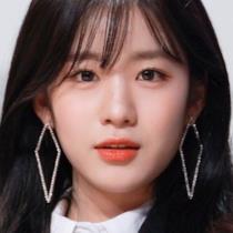 Woo Yeon
