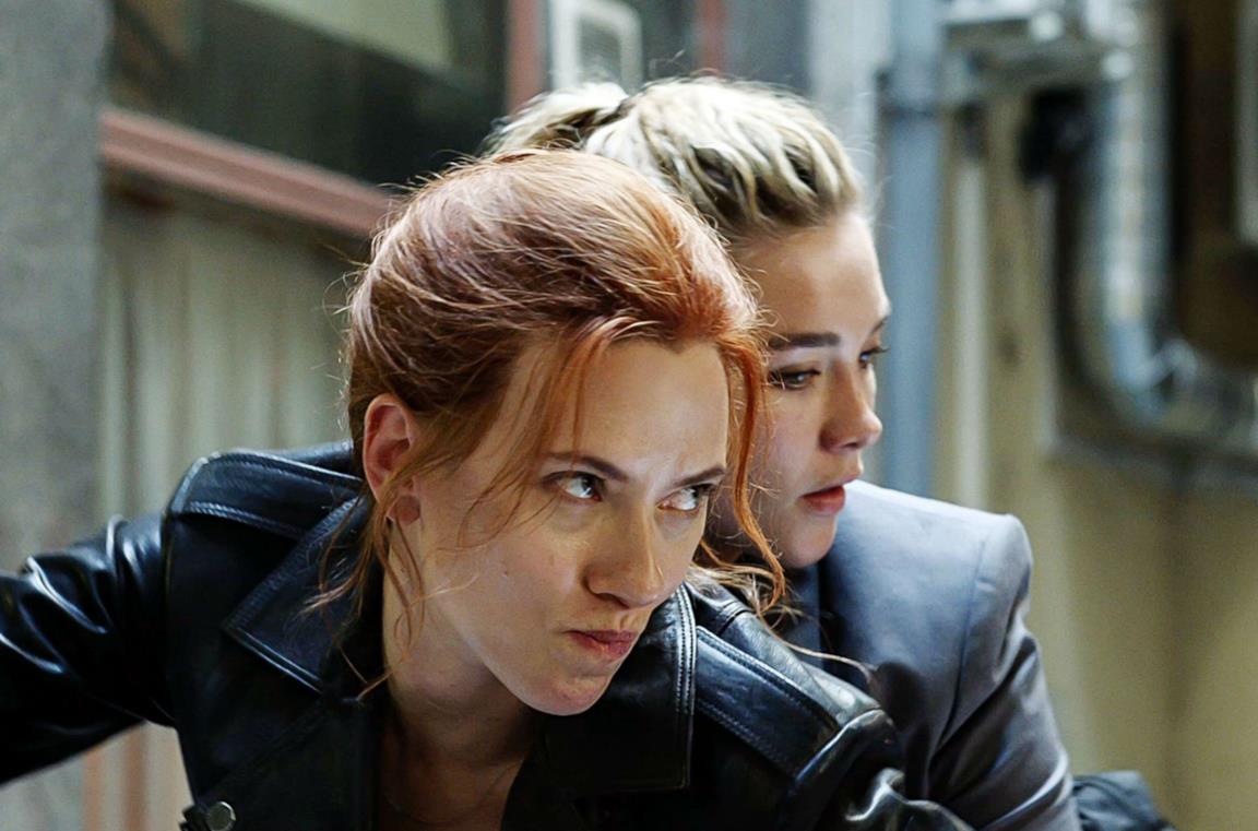 Natasha e Yelena in una scena di Black Widow