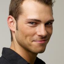 Shawn Roberts