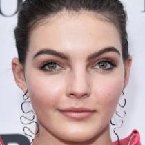 Camren Bicondova