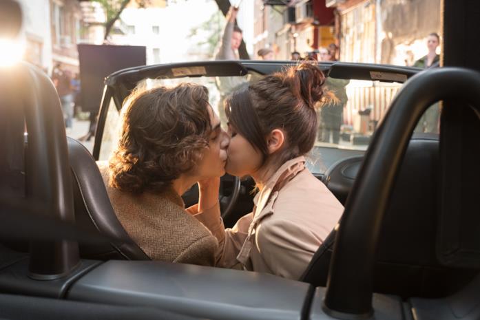 gatsby e Chan Gatsby e Chan si baciano sul set