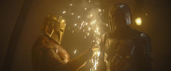 Pedro Pascal in una scena della serie The Mandalorian