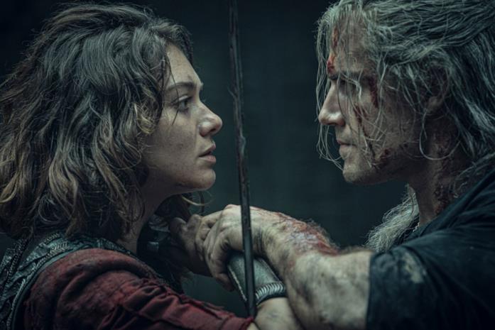 The Witcher e la sua timeline: la showrunner spiega la sua scelta Renfi e Geralt in The Witcher