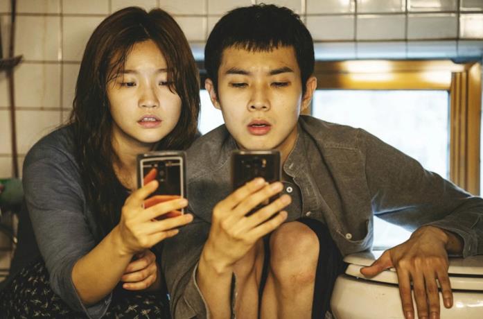 Una scena di Parasite di Bong Joon-ho (2019)
