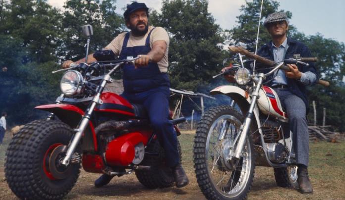 Bud Spencer e Terence Hill in una scena del film