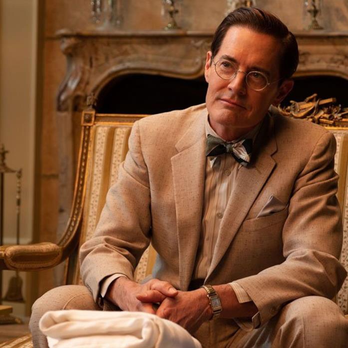 Kyle MacLachlan nei panni del dr. Karlock Il dr. Karlock durante una visita a casa Capone