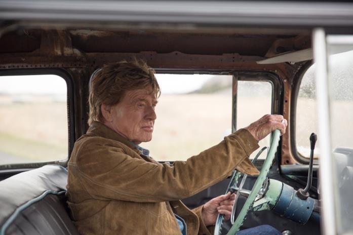 Robert Redford è Forrest Tucker in Old Man & The Gun Robert Redford al volante in una scena del film