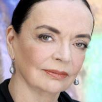 Barbara Steele