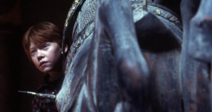 Ron gioca la miglior partita a scacchi che Hogwarts abbia mai visto Ron prende il posto del cavallo