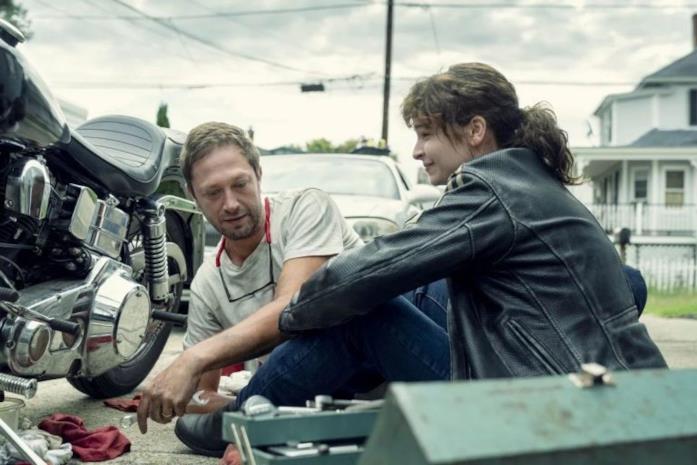 Ebon Moss-Bachrach è il papà della protagonista in NOS4A2 Ebon Moss-Bachrach nella serie TV AMC